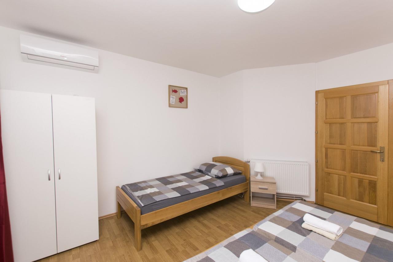 Rooms Nada Seline ภายนอก รูปภาพ